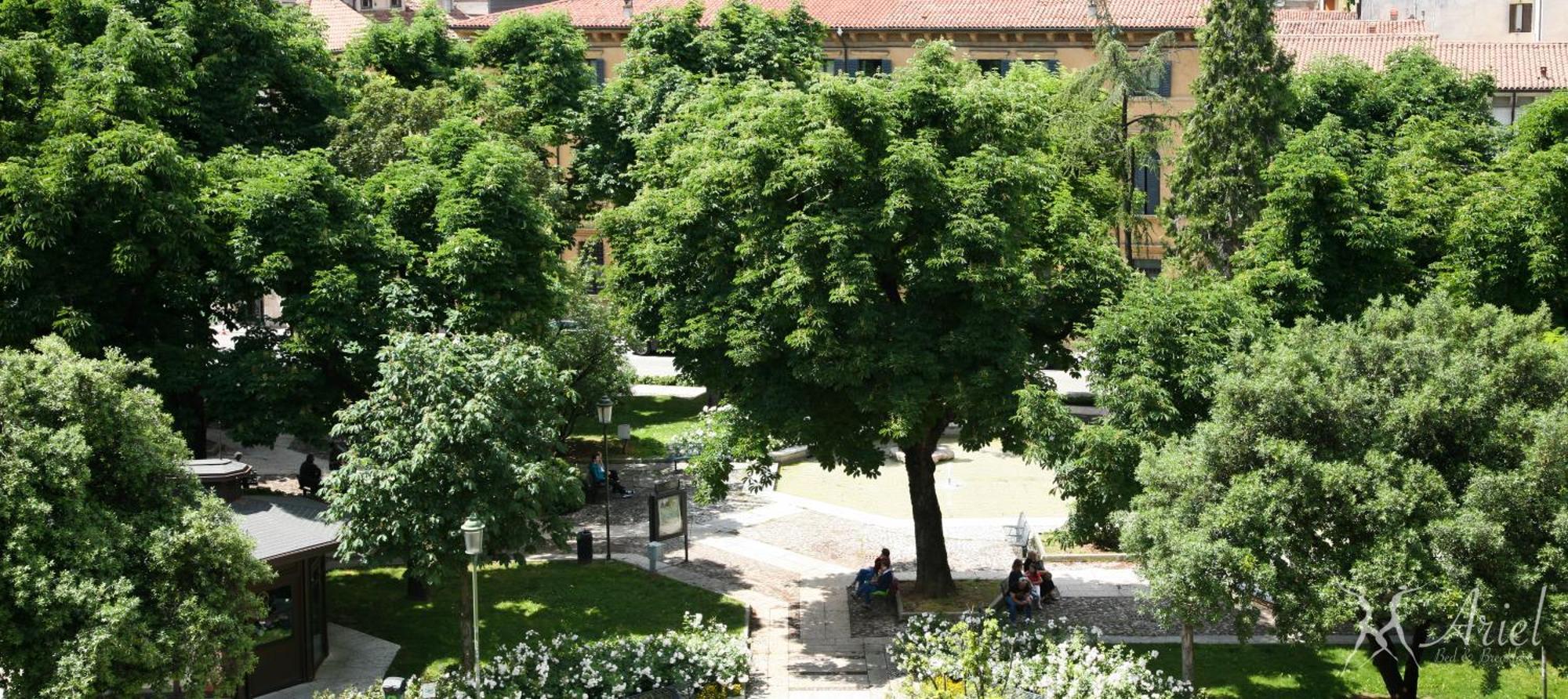 Ariel B&B Verona Ngoại thất bức ảnh